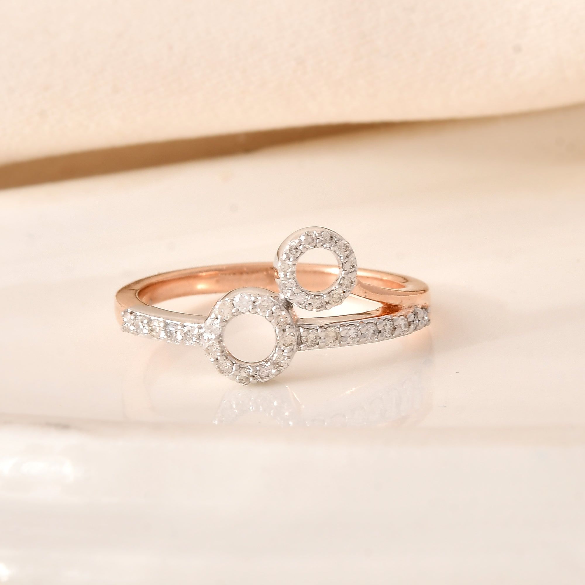 Dainty Dazzle: Round Diamond Ladies Ring For Everyday Grace